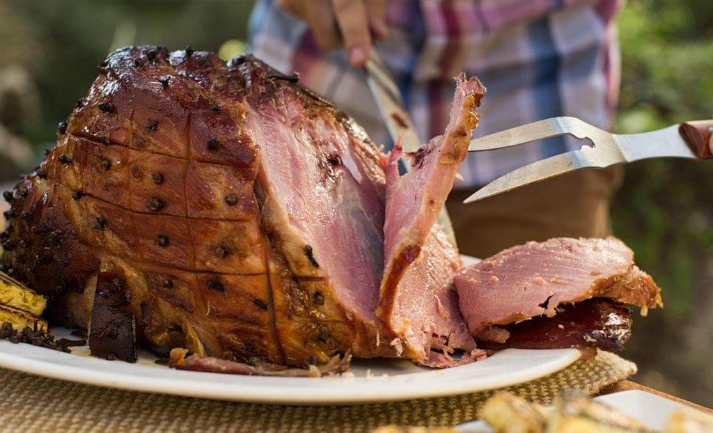 Smoked Ham How to Smoke Ham on a Grill Kingsford®