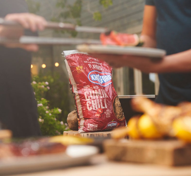 How to Use Signature Flavors Wood Pellets on a Gas Grill
