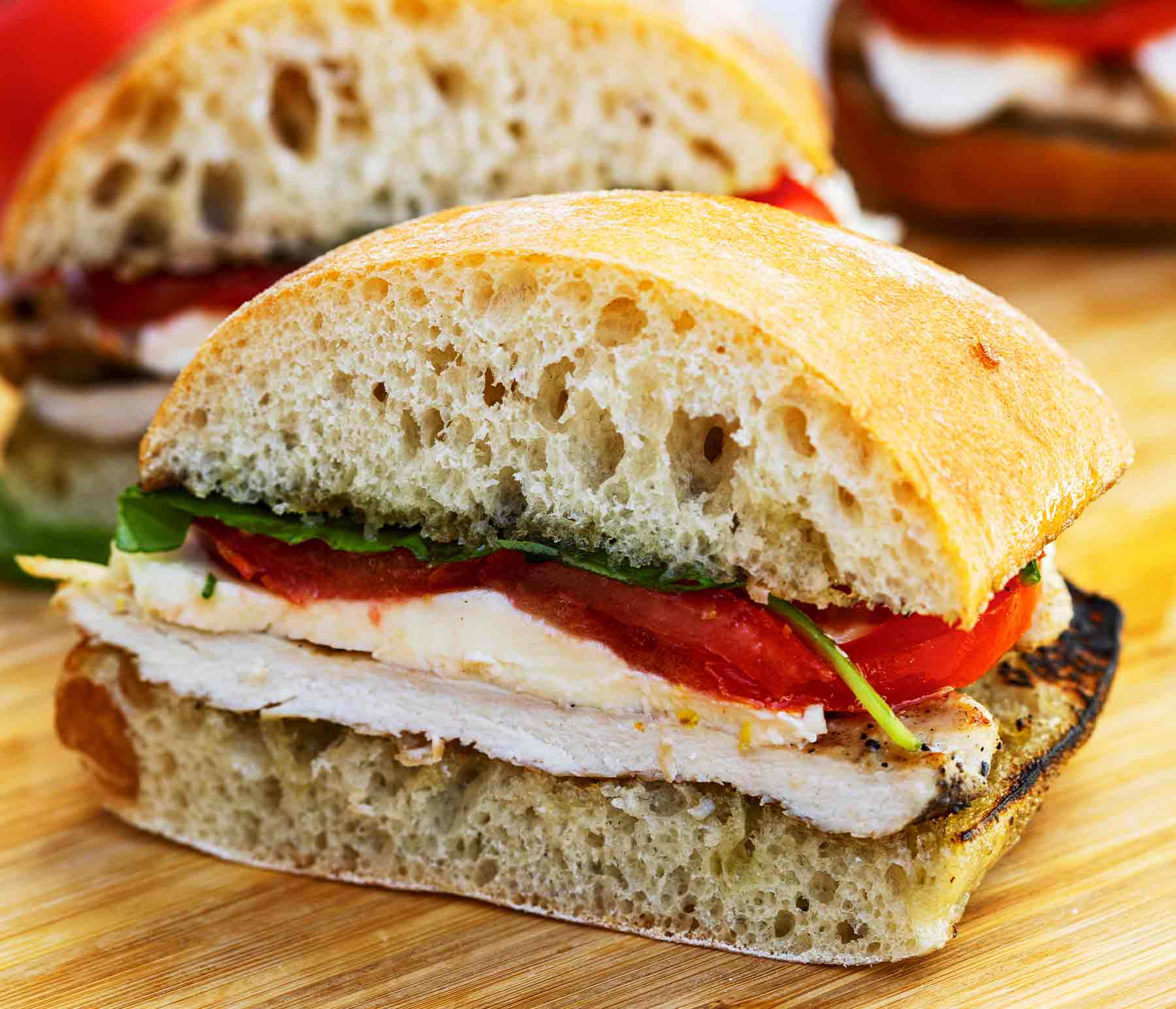 Grilled Chicken Caprese Sandwich Recipe | Kingsford®
